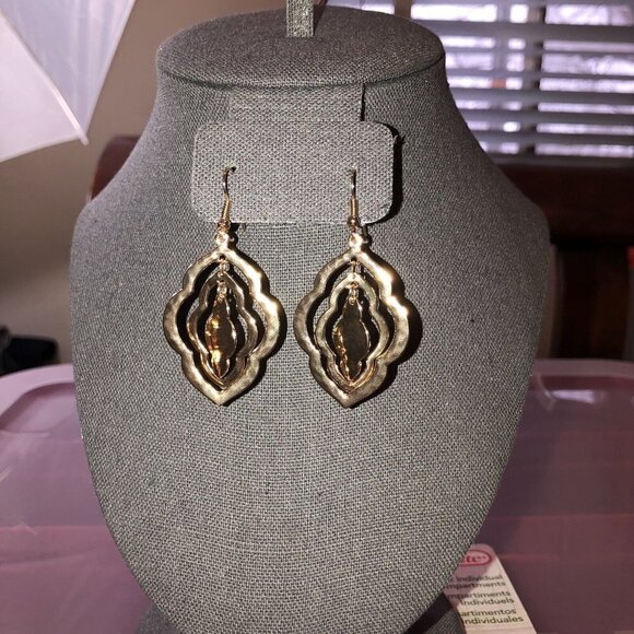 Four (4) Piece Bohemian Style Tassel Medallion Dangle Earring Bundle - Picture 4 of 9